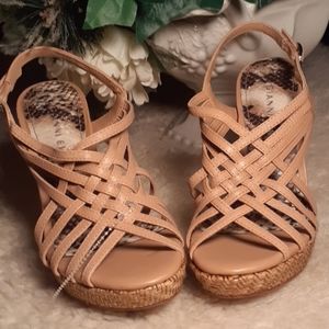 Beautiful Tan Sandal Strap Heels